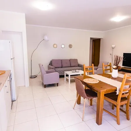 ヴィラ Masefa イアリソス